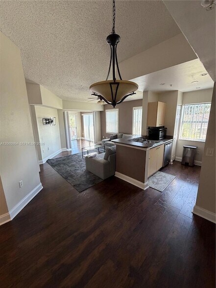 Photo - 2427 Centergate Dr Unit 301