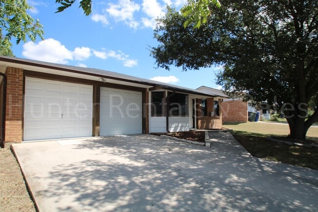 Photo - Bright and Open 3 Bedroom Home in Cove!