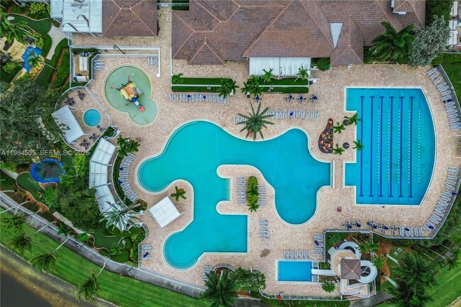 Photo - 1279 Leeward Way