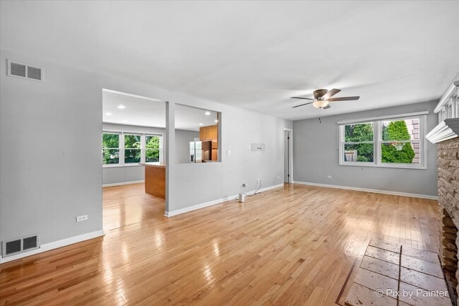 Photo - 120 W Hillside Ave