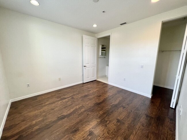 Photo - 1284 Piazza Antinori