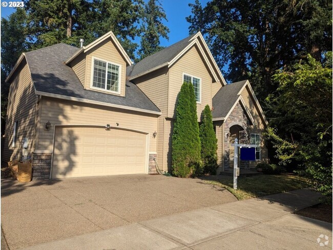 Building Photo - 4 Bed/ 3 bath Beaverton Home in Cul de Sac!