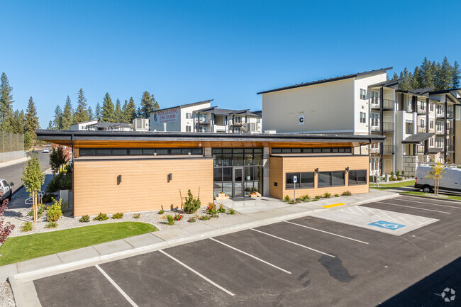 Building Photo - Black Iron Apartments