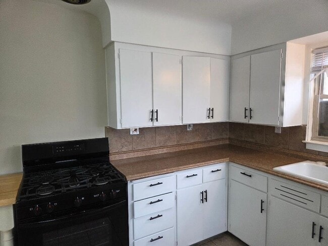 Photo - 1722 Gratiot Ave