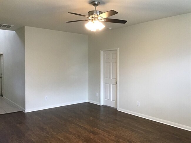 Photo - 10237 Tate Ct