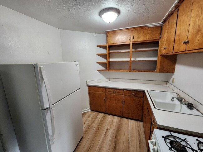 Photo - 3920 14th Ave Unidad Apt C