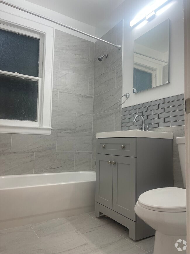 Building Photo - 54 Poe Ave Unit Second Flr Rental