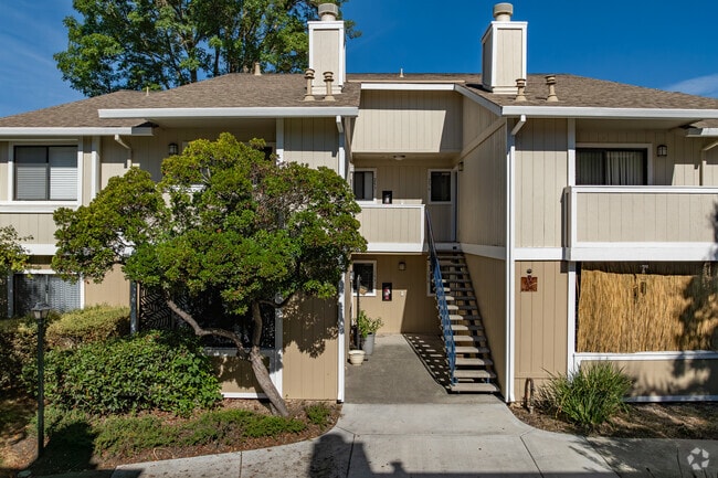 Entrance - Vintage Ridge Apartment Homes