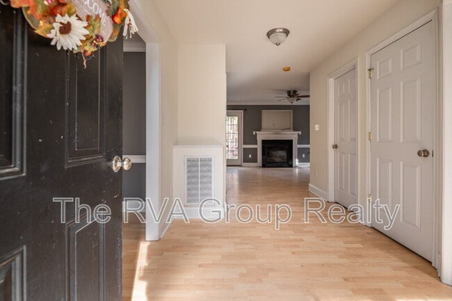 Photo - 79 River Run Ln