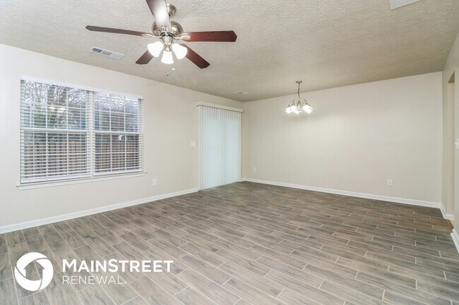 Photo - 3623 Thurleston Ct SW