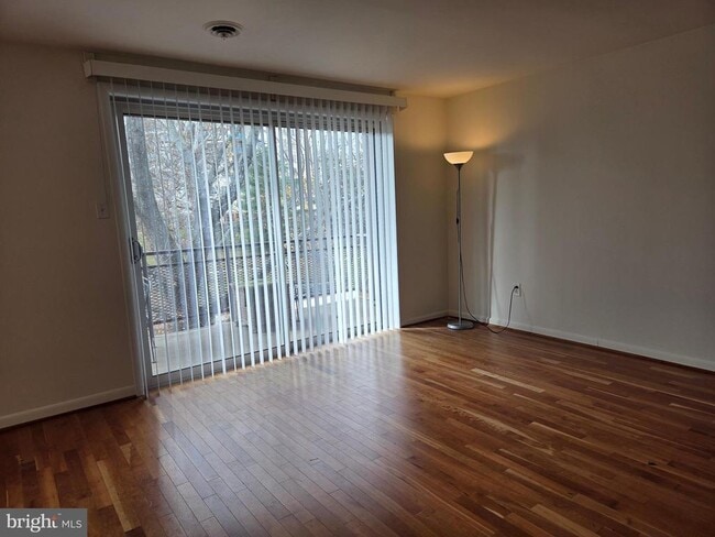Photo - 10432 Rockville Pike Unit 301