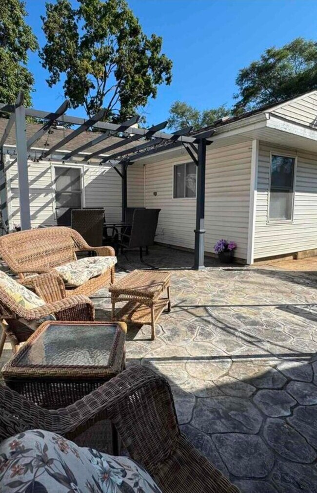 Photo - 806 Roosevelt St