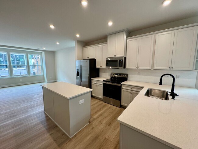 Photo - Southend, 2BR/2.5BA Townhouse