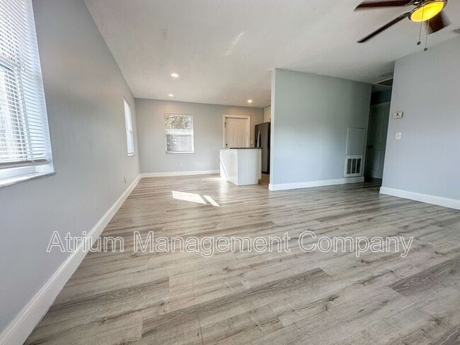 Photo - 5314 Kempston Dr