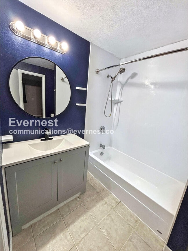 Photo - 1613 Depew St