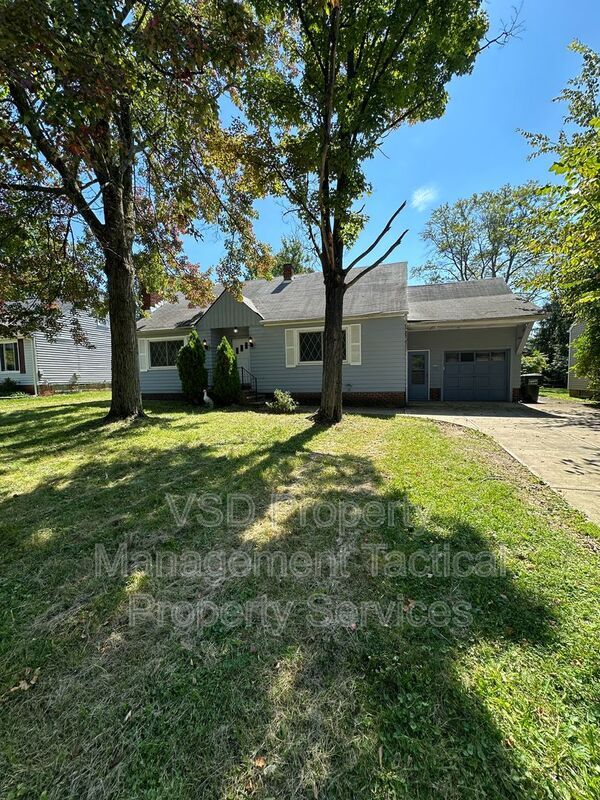 Building Photo - 130 Palmetto Ave Rental