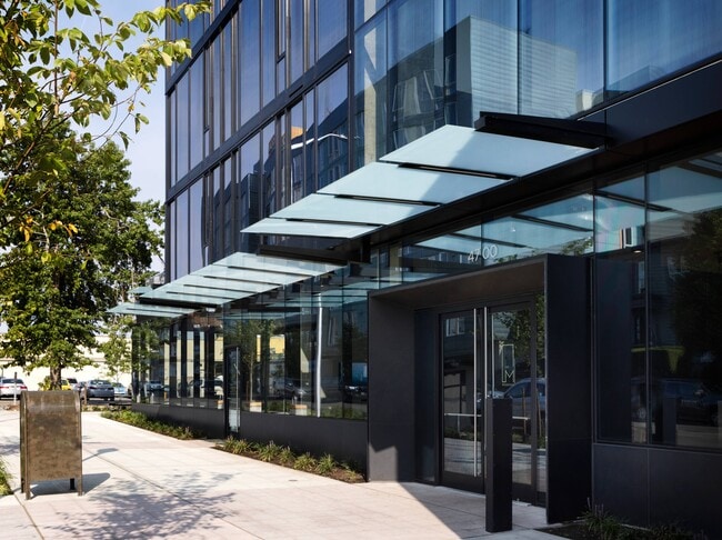 Photo - The M Seattle