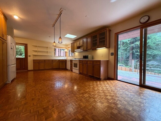 60 Inga Rd