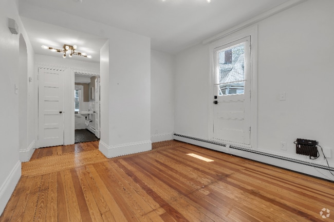 Building Photo - 511 Angell St Rental