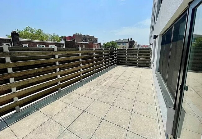 31-57-57 31st St Unit 208