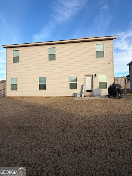 Photo - 1700 Cadence St