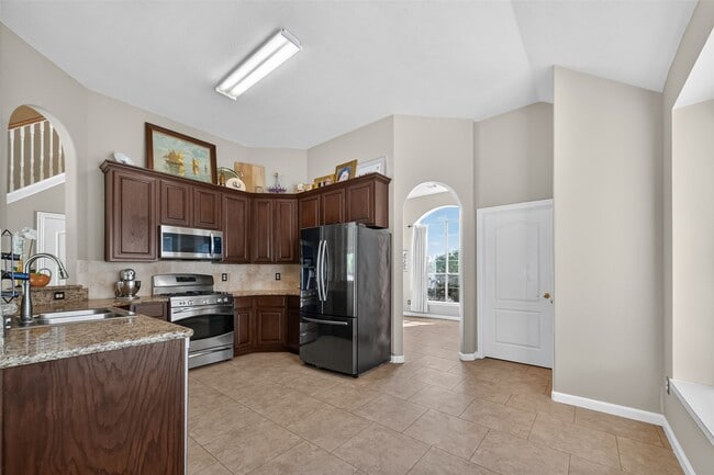 Photo - 19207 Pinewood Mist Ln