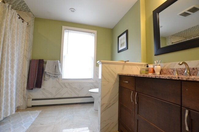 Photo - 47 Hobson St Unidad 2