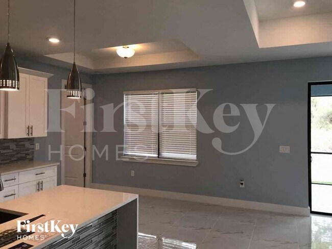 Photo - 3200 55th St W