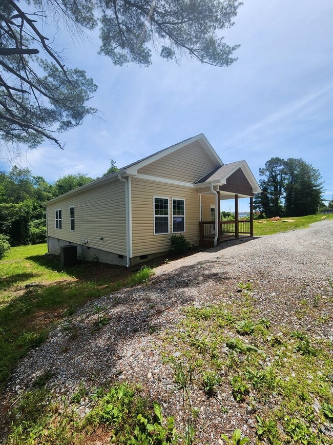 Photo - Hendersonville Rental
