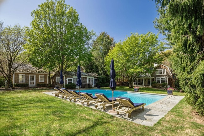 Photo - 96 Cove Hollow Rd