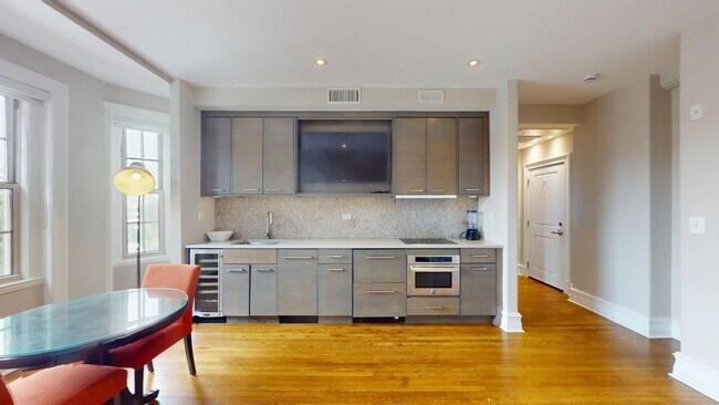 Photo - Dupont Circle Modern Studio Apartment In Historic Building W/Extra Storage!