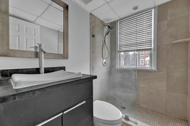 Photo - 1203 N Pitt St Unit 2B