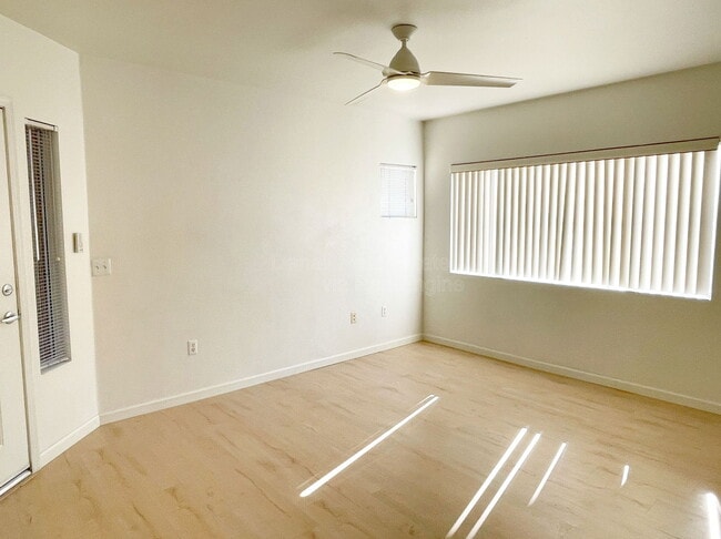 Photo - 1295 N Ash St Unit Apt 828