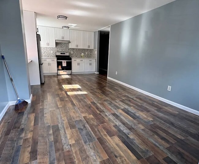 Photo - 4299 Kepler Ave