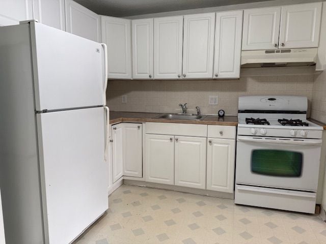 Building Photo - 2 Lancelot Ct Unit 18