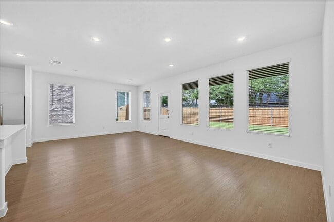 Photo - Comfort, Style & Space in One Perfect Home Ready for Move-In
