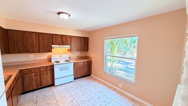 Photo - Cozy 2 BR / 2 BA Duplex