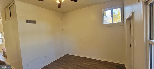 Photo - 7539 W River Dr