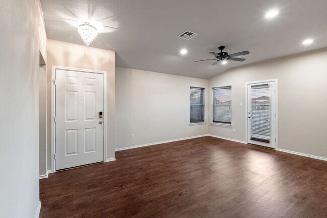 Charming Home in Presidential Meadows
