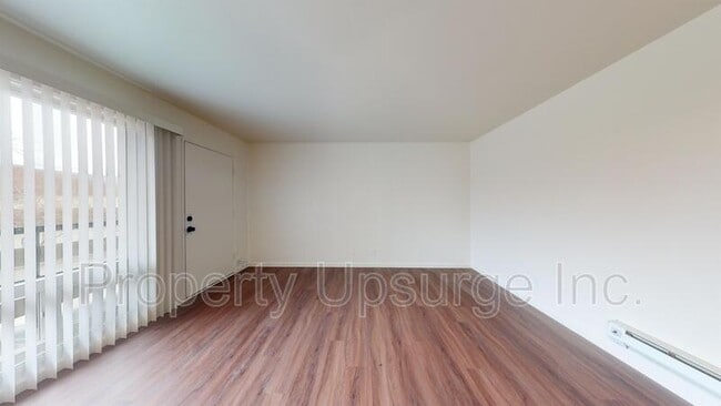 Photo - 2405 Old Eureka Way