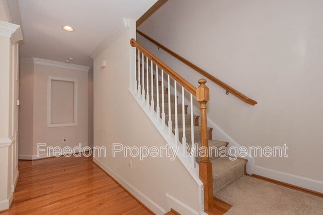 Photo - 10774 Monocacy Way
