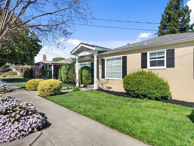 Photo - 1221 Curtner Ave House