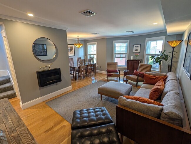 Photo - 86 W Springfield St Unit 3