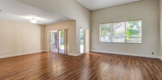 Photo - 1110 NW 108th Ave