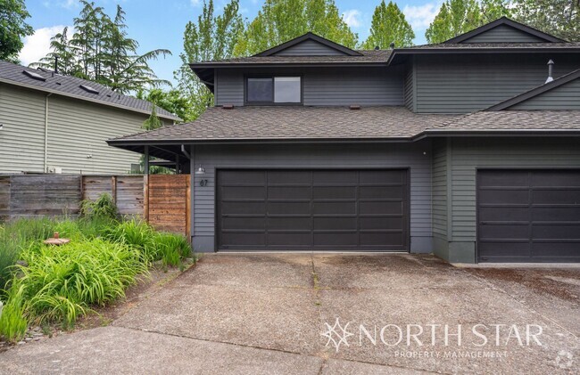 Building Photo - Lake Oswego home near Westlake Park