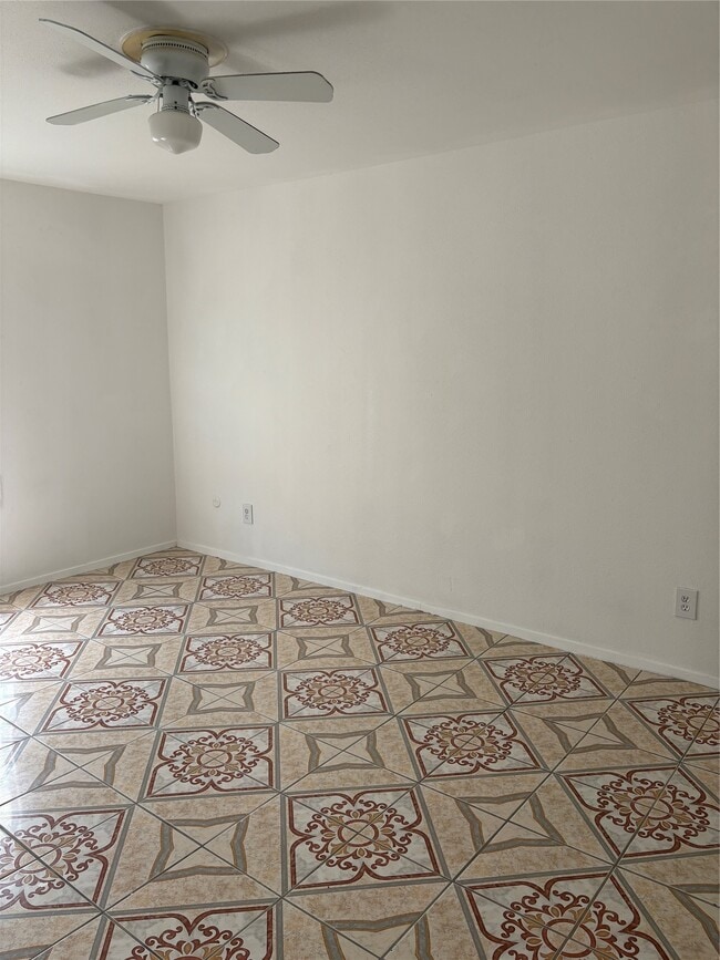 Photo - 7200 Clarewood Dr Unit 601