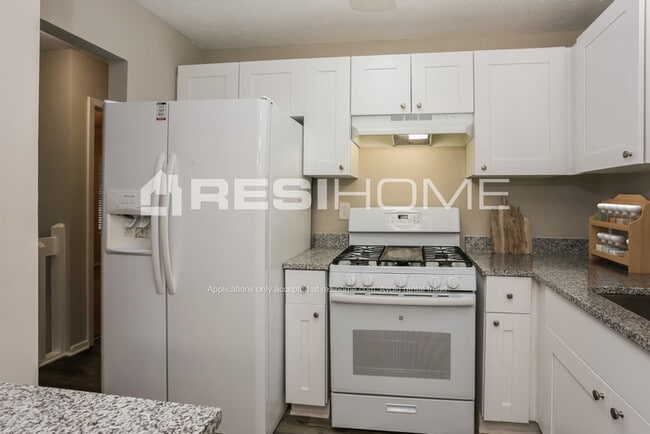 Photo - 1183 Mill Lake Cir