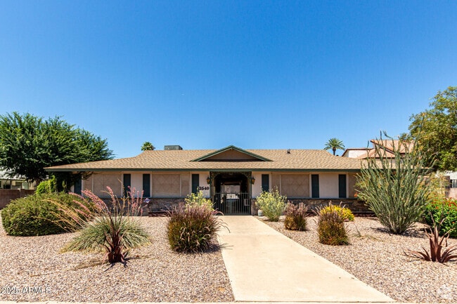 Building Photo - 3540 E Montecito Ave Unit 3 Rental