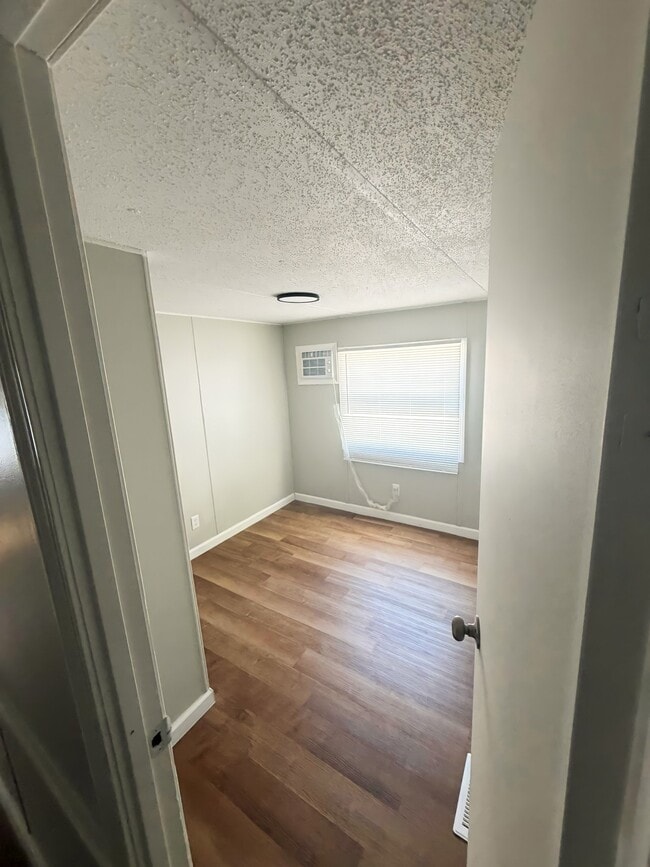Photo - 18 Deerwood Park