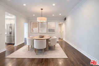 Photo - 353 S Reeves Dr